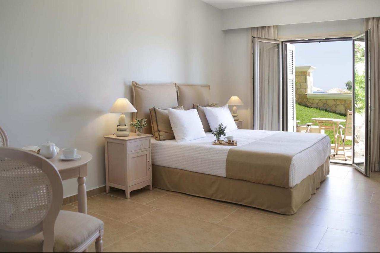Costa Rossa Boutique Hotel - Adults Only Lixouri Exteriör bild