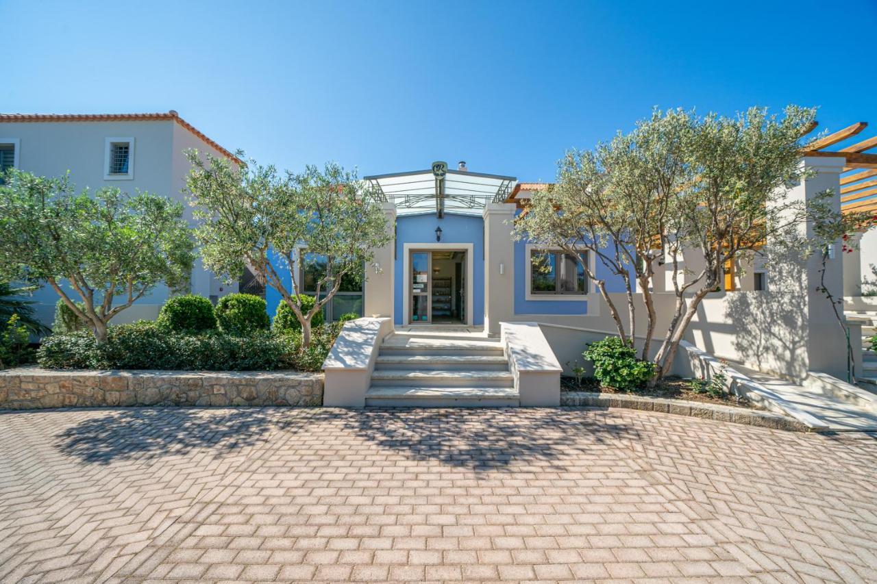 Costa Rossa Boutique Hotel - Adults Only Lixouri Exteriör bild